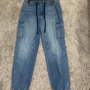 American Eagle cargo jeans